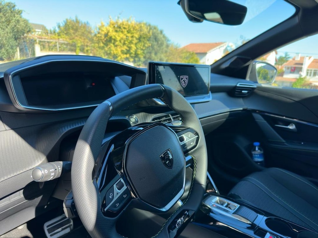 peugeot e-208 gt 2024 - 9