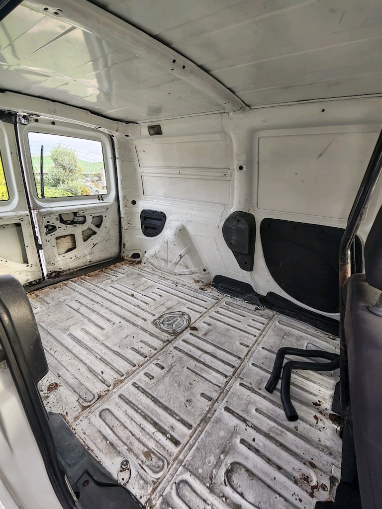 PASTA CİLALI/250 BİNDE/2009 MODEL DOBLO MAXİ - 16