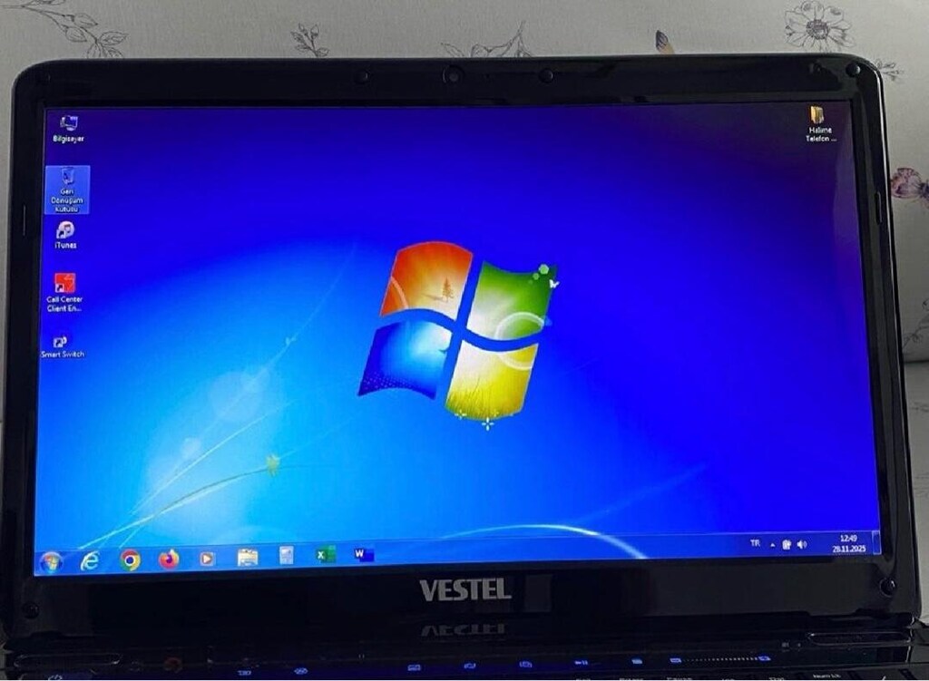 240 GB SSD, İ3 İşlemcili, Tertemiz, Çiziksiz - 2
