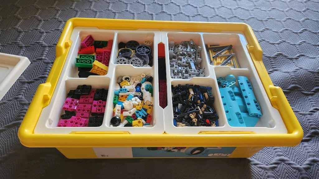 lego education spike prime set. özel saklama kutusu dahil - 2