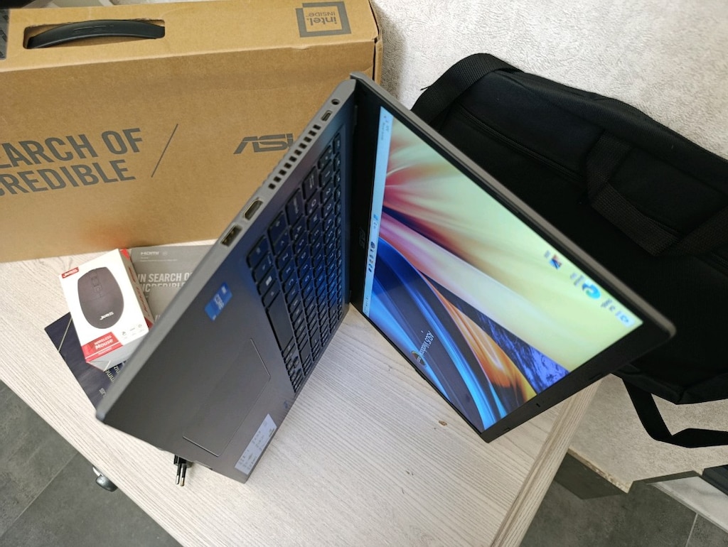 Temiz ve Kutulu i5 ASUS Vivobook - 4