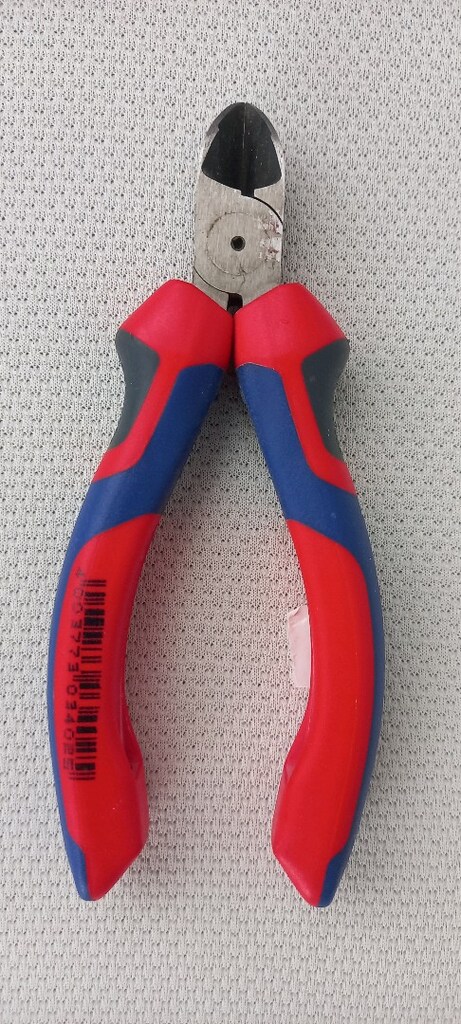 knipex yan keski - 2
