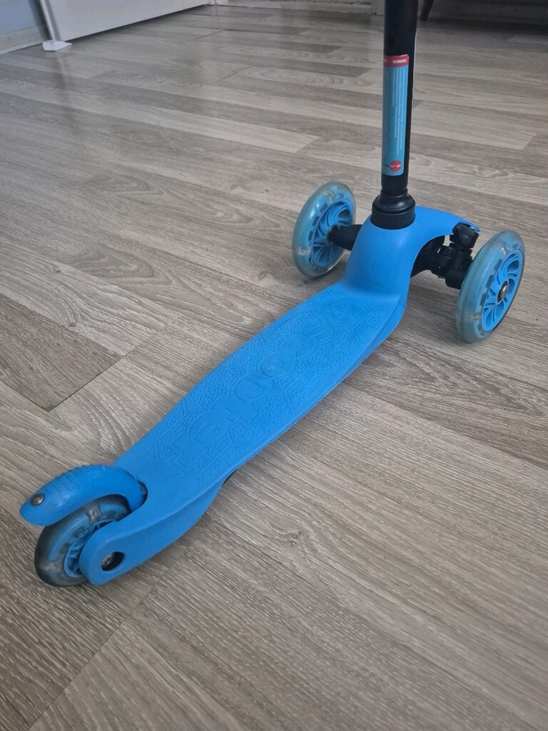 Shinaro Maxi Işıklı Mavi 3 Tekerlekli Çocuk Scooter - 7