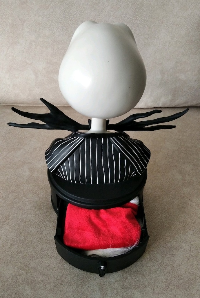 NIGHTMARE BEFORE CHRISTMAS LİMİTED EDİTİON FİGÜR VE 2 DVD SET - 4