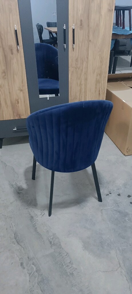 Sıfır mağazadan kaliteli sandalye tanesi 2.750TL - 3