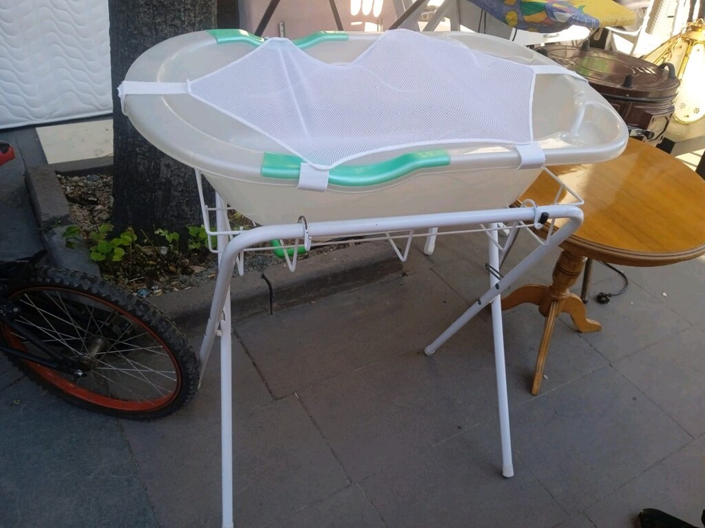 bebek banyo küveti bir kez kullanıldı