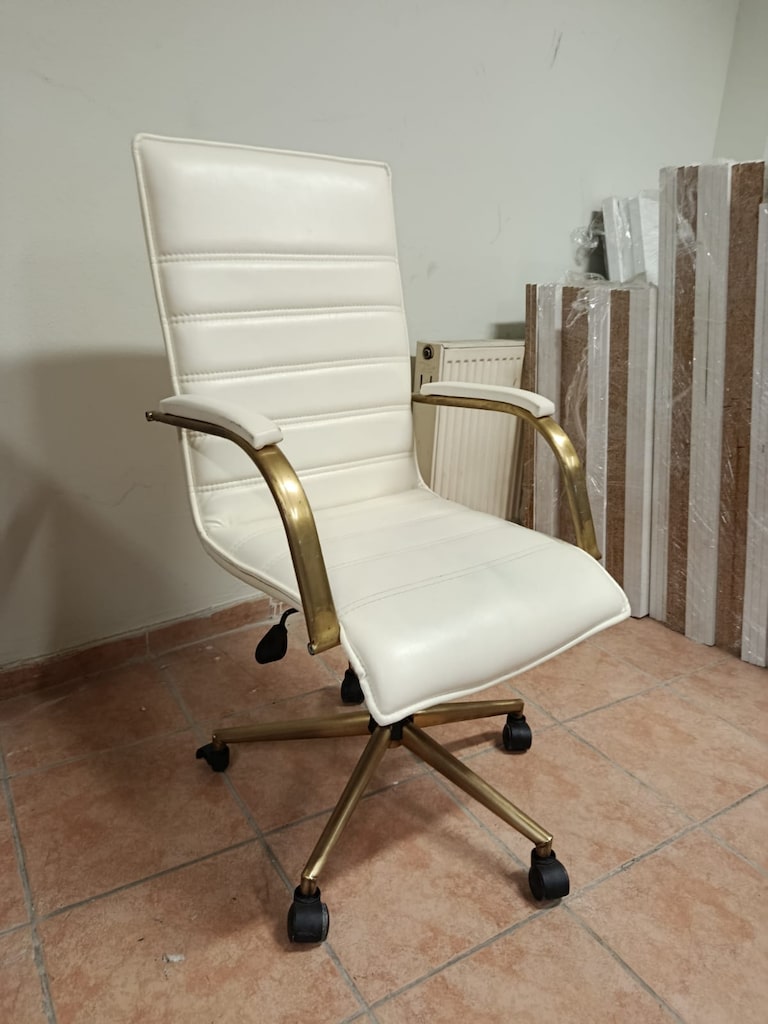 KLAS OFİS ÜSKÜDAR BEYAZ DERİ GOLD DETAYLI YÖNETİCİ KOLTUĞU - 2