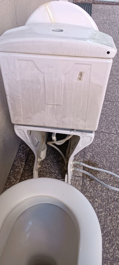 2 adet VitrA klozet - 8