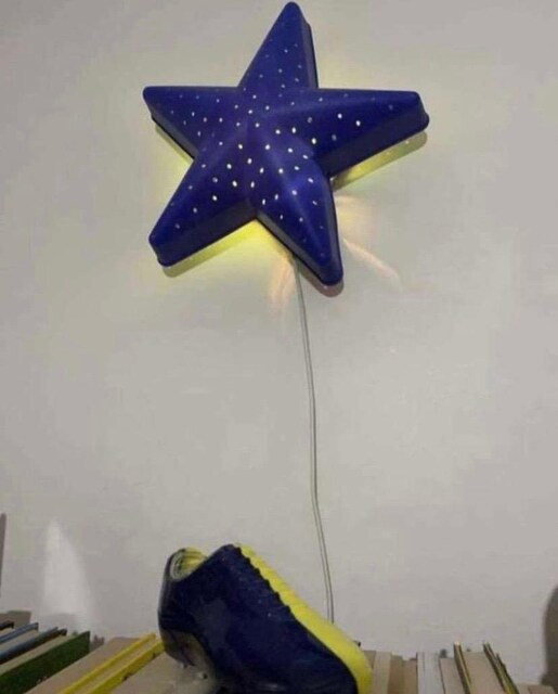 IKEA DUVAR LAMBASI