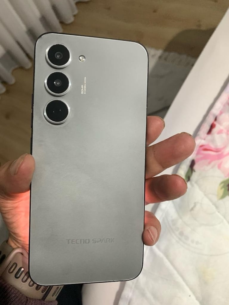 tecno spark 40 pro yd - 2