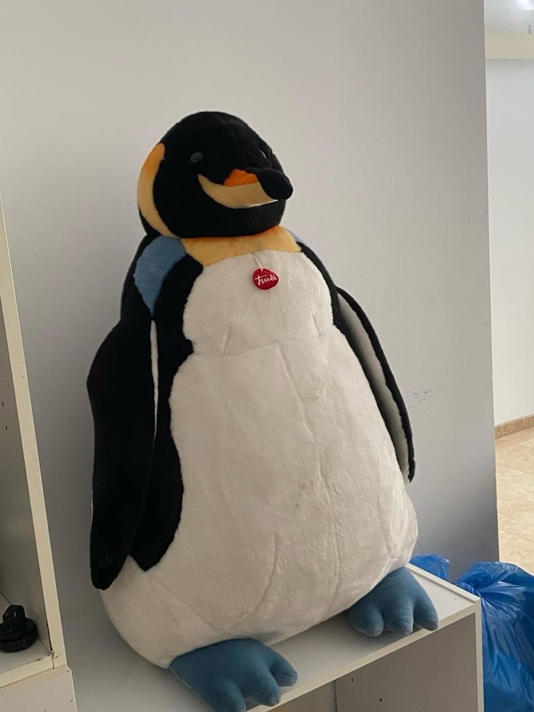 Orijinal Trudi Dev Penguen Peluş 90 cm - 2