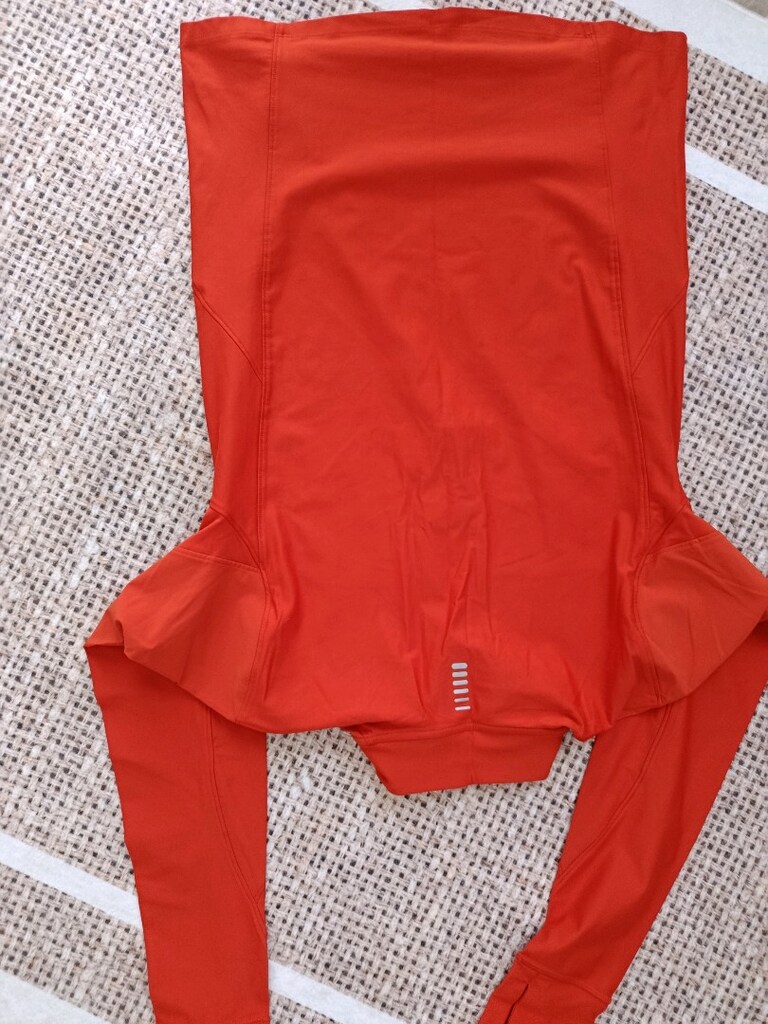 under Armour - 3