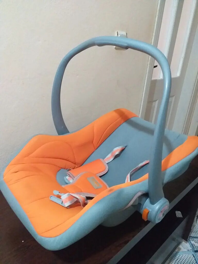 Arabaya takılabilir bebek puseti - 2