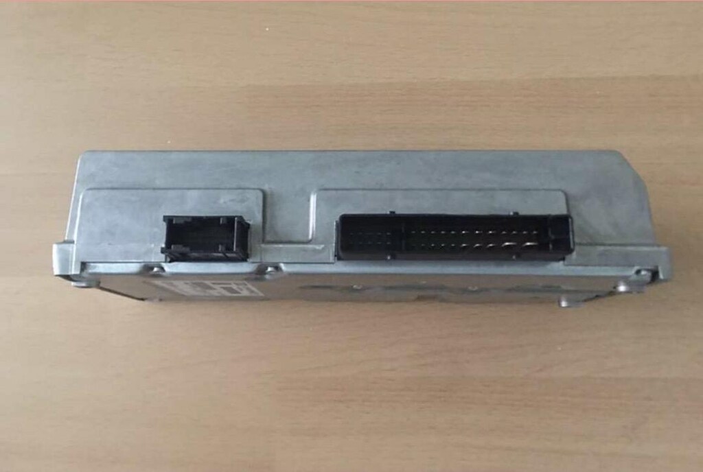 Audi A4 A5 Q5 Bang Olufsen Anfi - 8T0 035 223 AR - 2