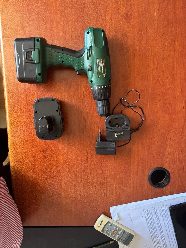 Bosch 22 wolt akülü vidalama - 2