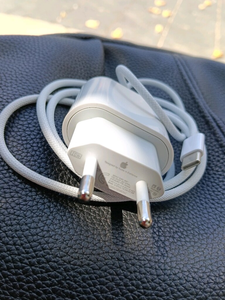 ıphone 15 şarj aleti - 2