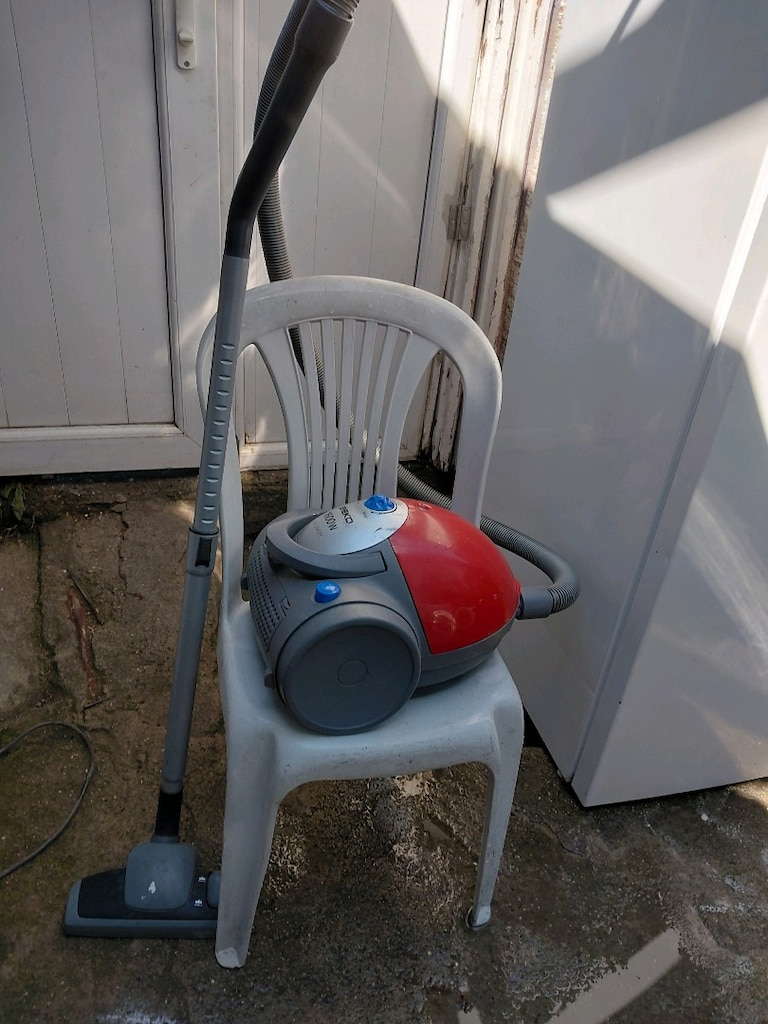 beko marka elekilikli süpürge - 6