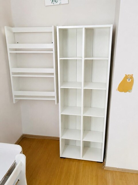 çocuk odası yatak masa kitaplık komidin