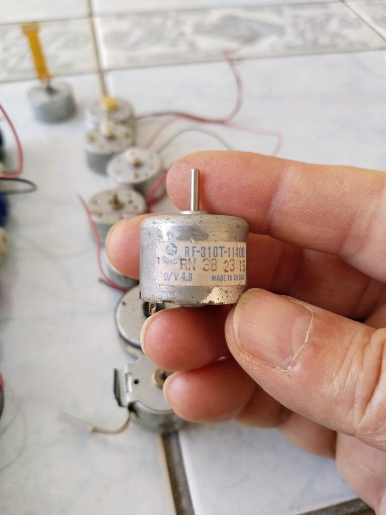 Muhtelif Elektrik motorları - 12