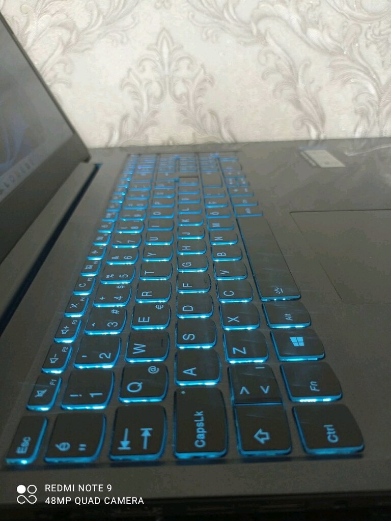 Dizüstü Bilgisayar Lenovo Gamıng - 7