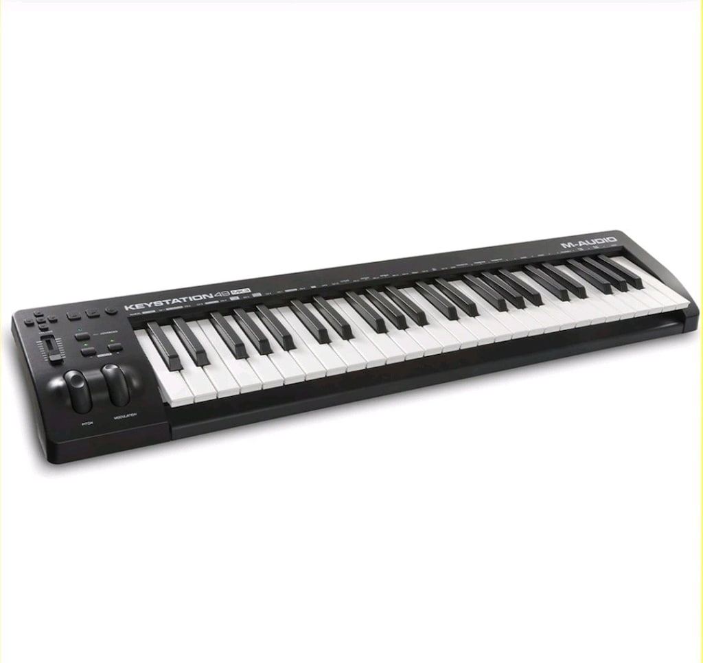 M - Audo Keystation 49 MK3 midi klavye