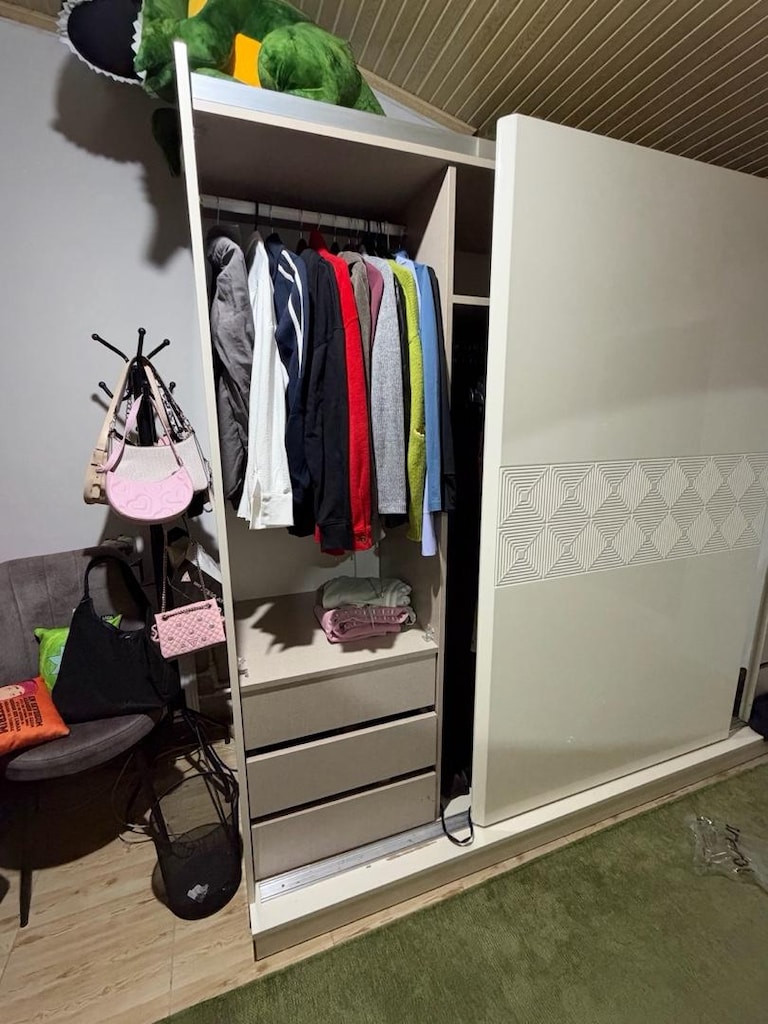 iki sürgü kapılı gardırop - 2