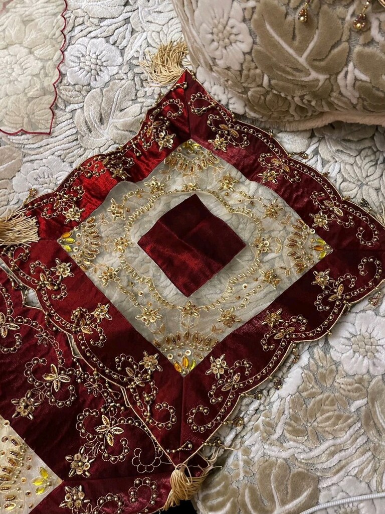 Hint İşi Boncuk Taş İşlemeli Salon Takımı - 5