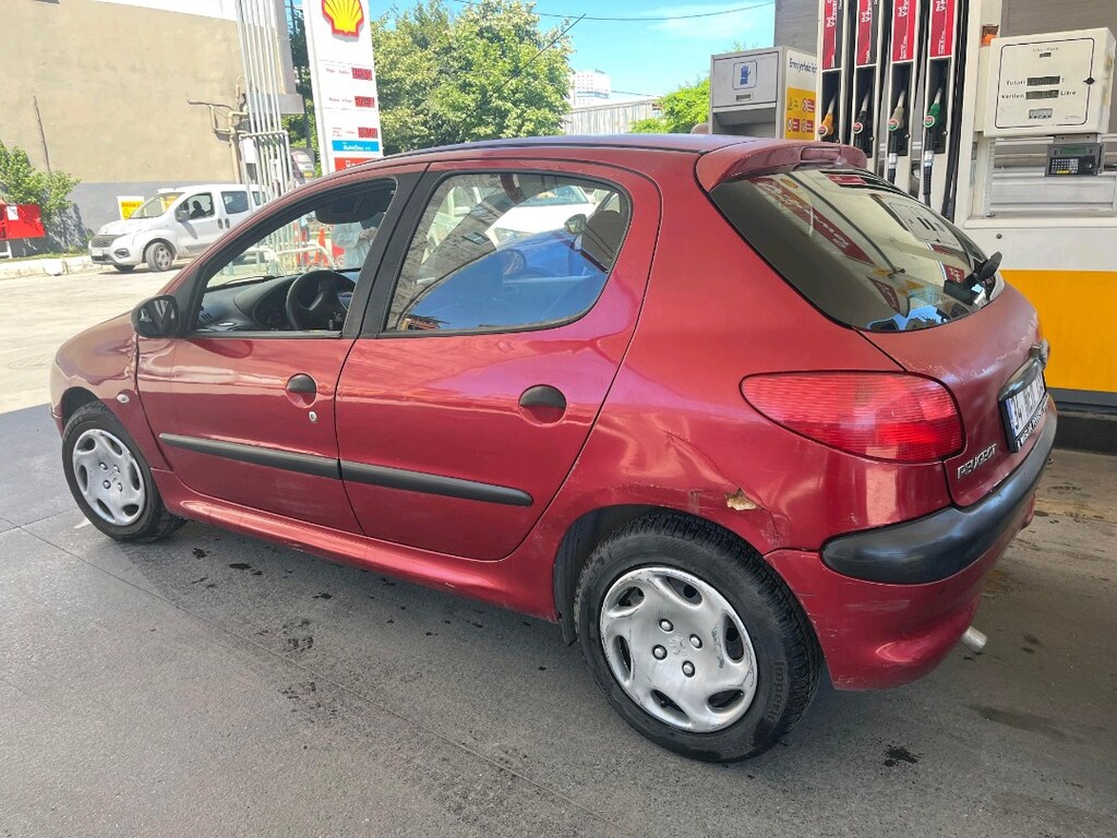 peugeot 206 1.4 xr 200 model otomatik - 3