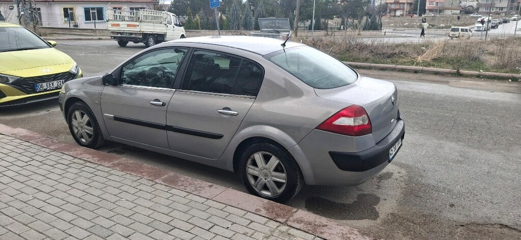 Masrafsız temiz aile arabası - 3