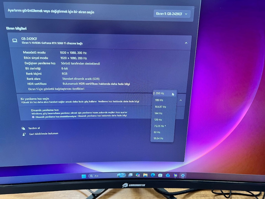 MASAÜSTÜ OYUNCU SET DDR5 + RTX5060Tİ 16 GB İ5 14400F 200 HZ EKRAN - 8