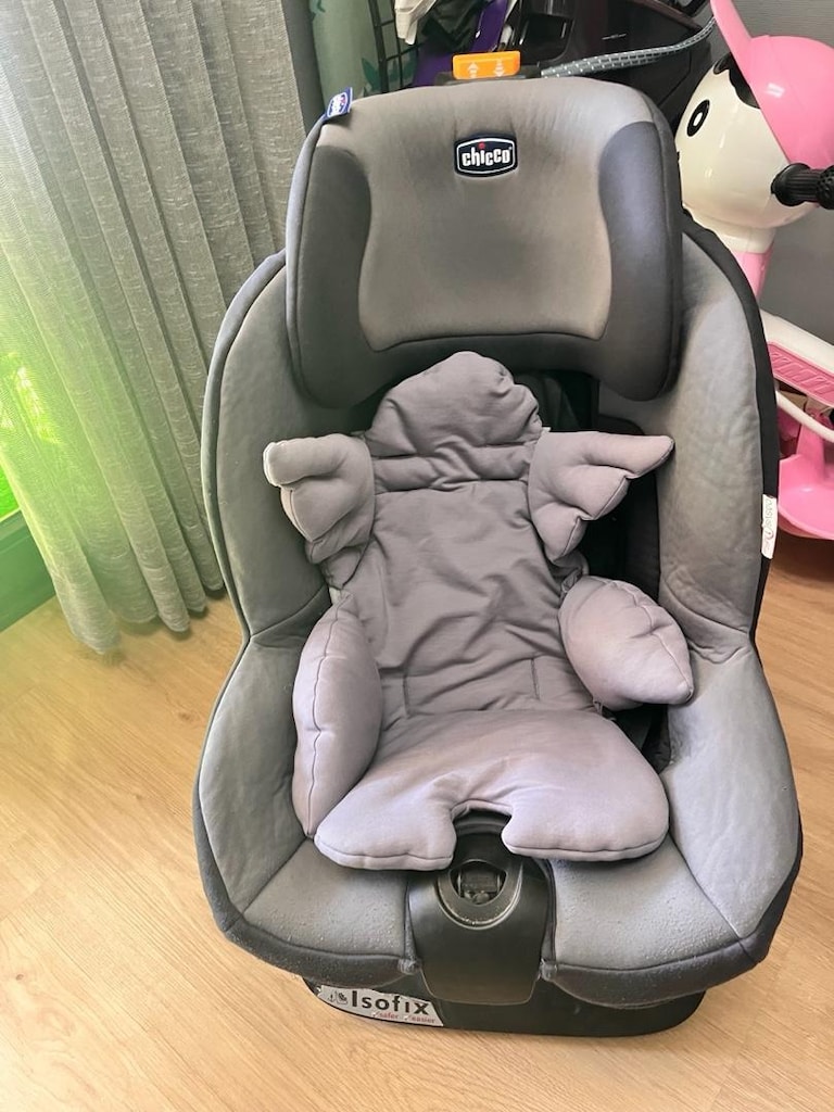 Chicco oto koltuğu 9-18 kg - 7