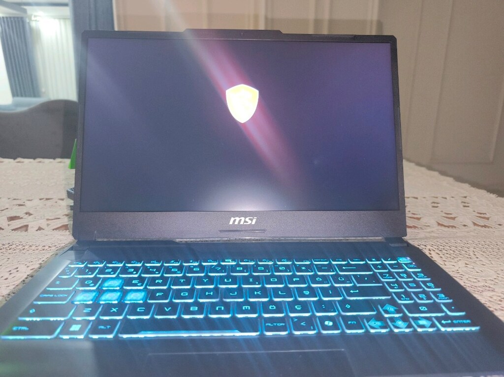 msı full ekipman laptop - 13