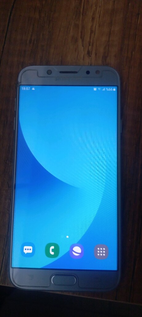 Samsung j 7 pro - 2