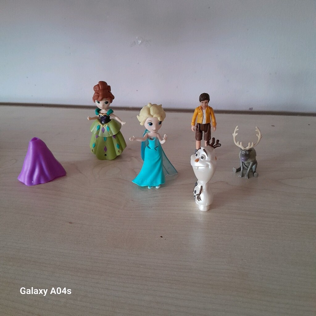 ELSA VE ARKADASLARI - 3
