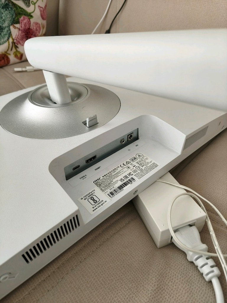 MSI monitör - 3