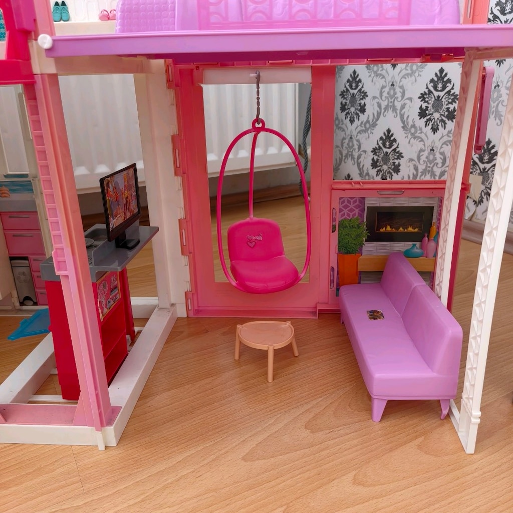 Barbie evi - 5