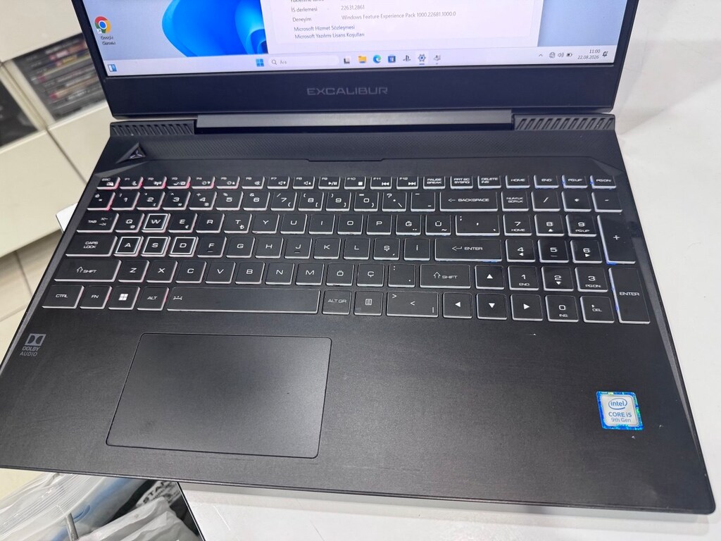 CASPER EXCALIBUR - G770 - 2 EL OYUNCU SERİSİ LAPTOP - 2