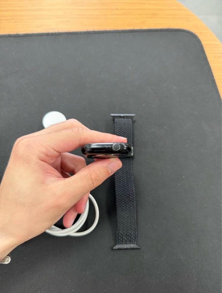 Apple Watch 11.Nesil 42 Mm Siyah Tertemiz - 3