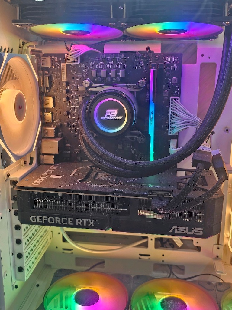 TechnoPc Aurora Core Ultra 5 225F RTX 5070 16GB Ram 512GB SSD - 3