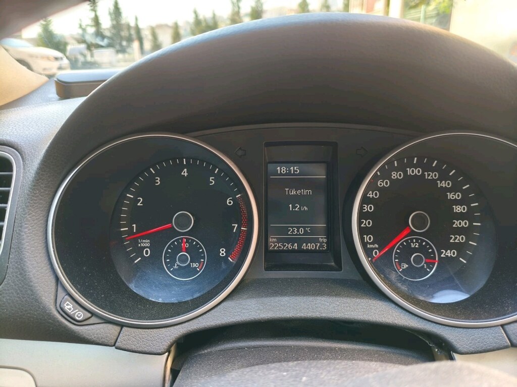 ACİLL TEMİZ BAKIMLI GOLF 6 - 11