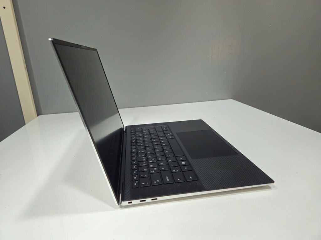 DELL XPS 15 9530+ İ7 13.NESİL + RTX 4050 EKRAN KARTLI - 5