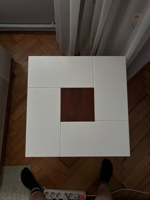 kare sehpa köşe masası geometrik beyaz kahverengi kaplama ahşap tahta