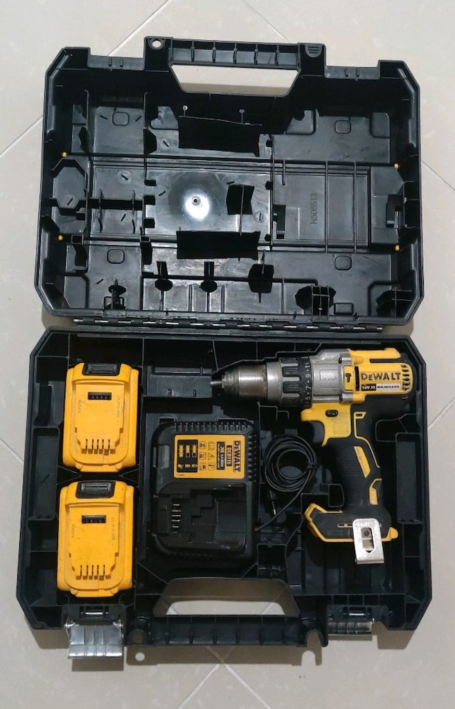 Dewalt orijinal kömürsüz 996 darbeli matkap - 2