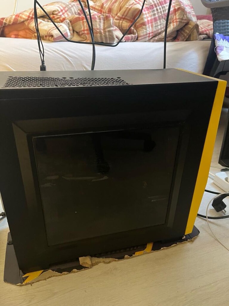 27 inch kameralı montorlü kasa rx 570 - 3