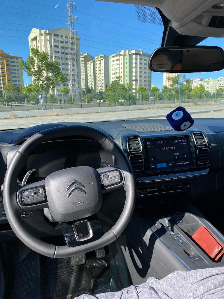 2023 model Citroen C5 feeld boold - 10