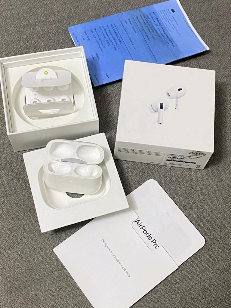 Apple AirPods Pro 2, Orjinal kablosuz kulaklık şarj kutusu - 6