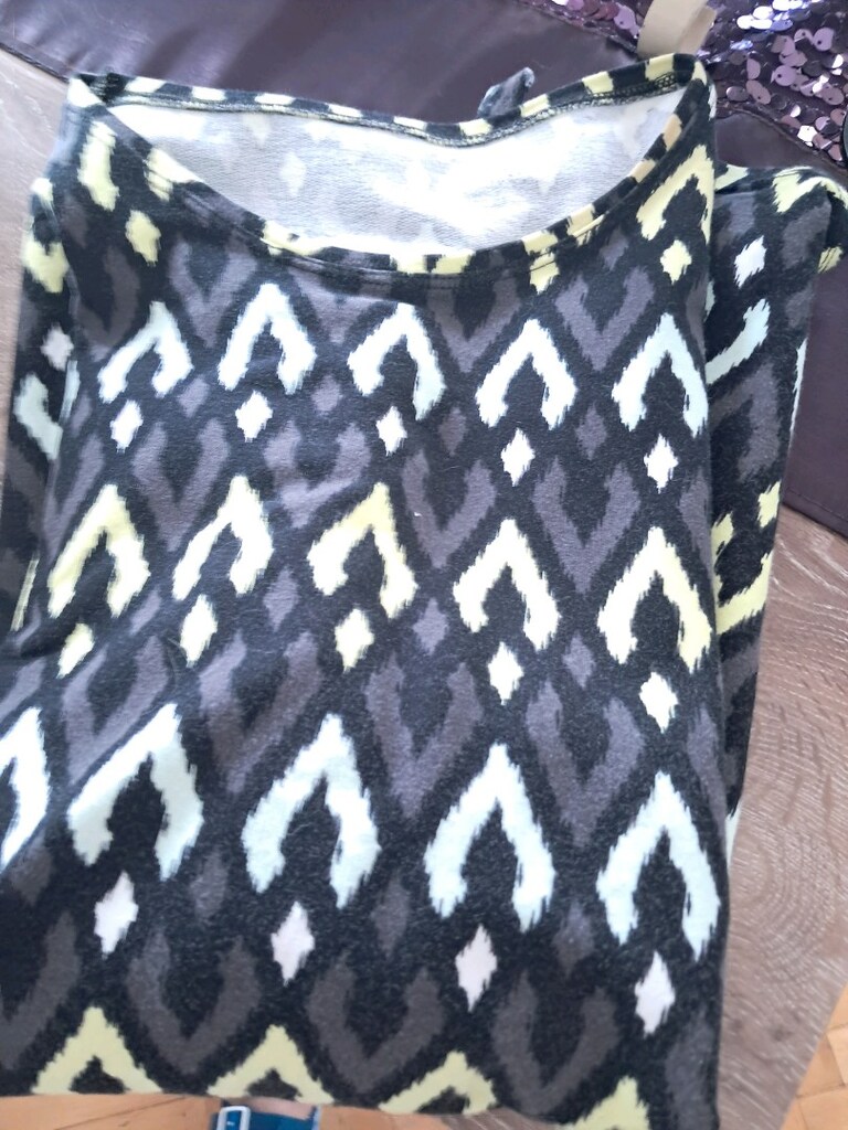 XL beden kelebek figürlu taşli 2 bayan tüşörtü - 4