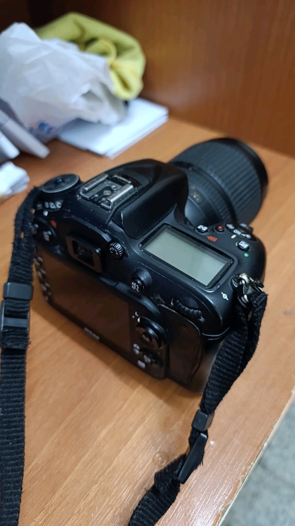 Nikon 7100 - 7
