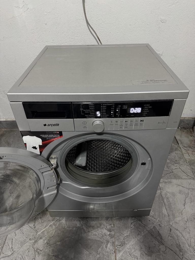 Arçelik 9 kg çamaşır makinesi temiz - 4