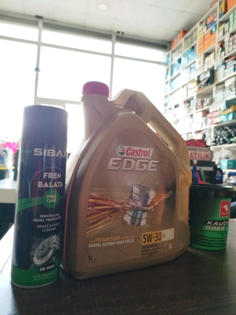 CASTROL EDGE 5/ 30 5 LİTRE - 2
